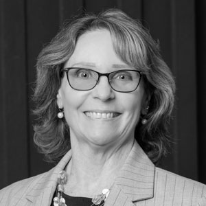 headshot-karen-grau-bw