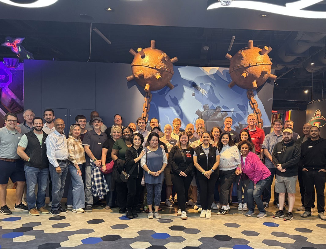Team photo of Founders Bank Employees at Level 99